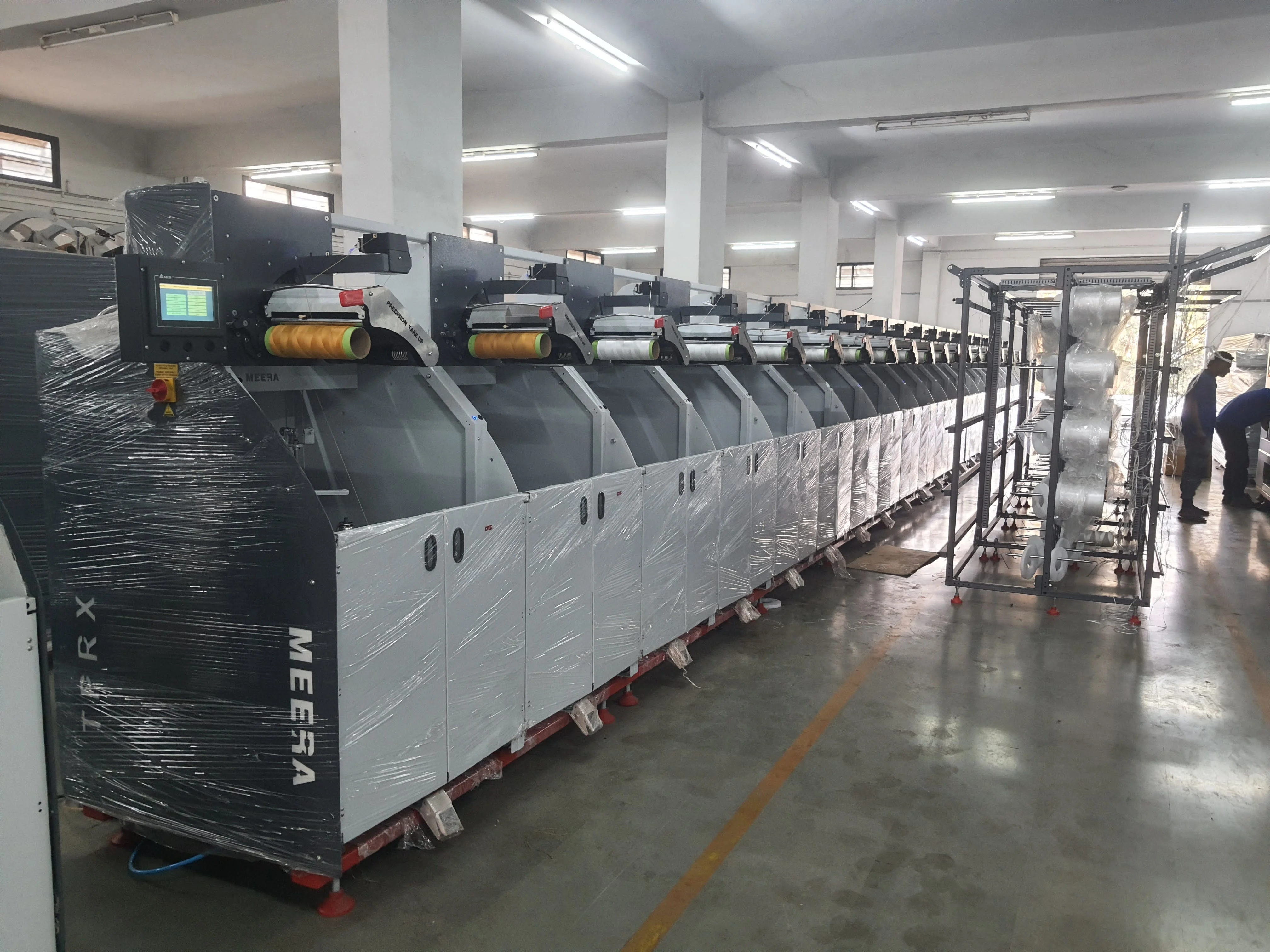 multifilament rope twisting machine
multifilament twister